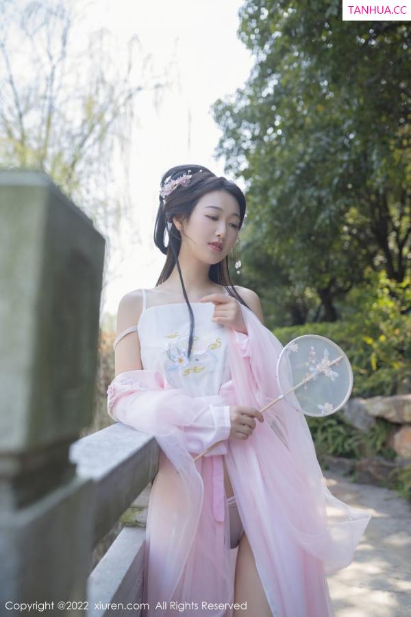 唐安琪  [XiuRen]高清写真图 2022.03.21 No.4749 唐安琪第10张图片